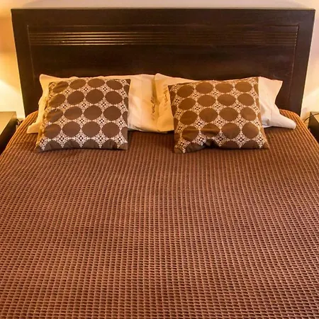 Casas Peralta - Leira Pereira Cabreiros