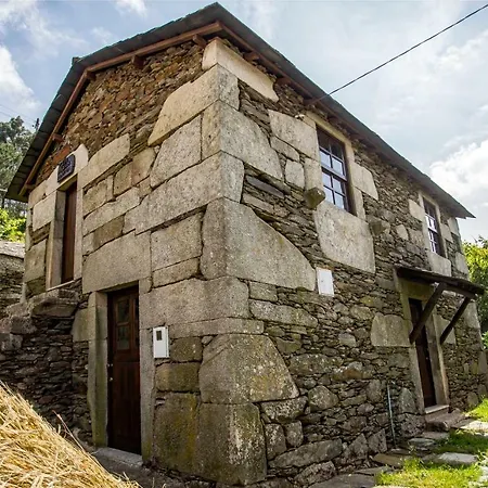 Casas Peralta - Leira Pereira