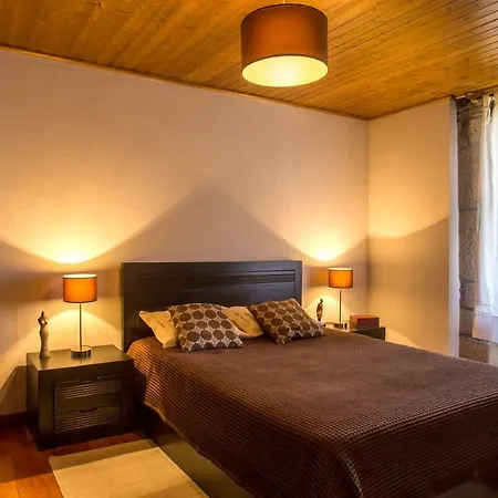 Casas Peralta - Leira Pereira